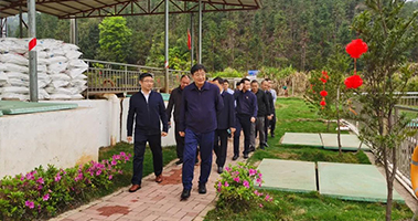 贛州市委常委、常務(wù)副市長(zhǎng)高世文一行先后到挺進(jìn)環(huán)保定南馬山逕、龍南黃沙稀土尾水項(xiàng)目調(diào)研